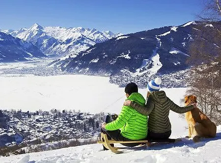 Max Summercard Included Oda ve Kahvaltı Zell am See